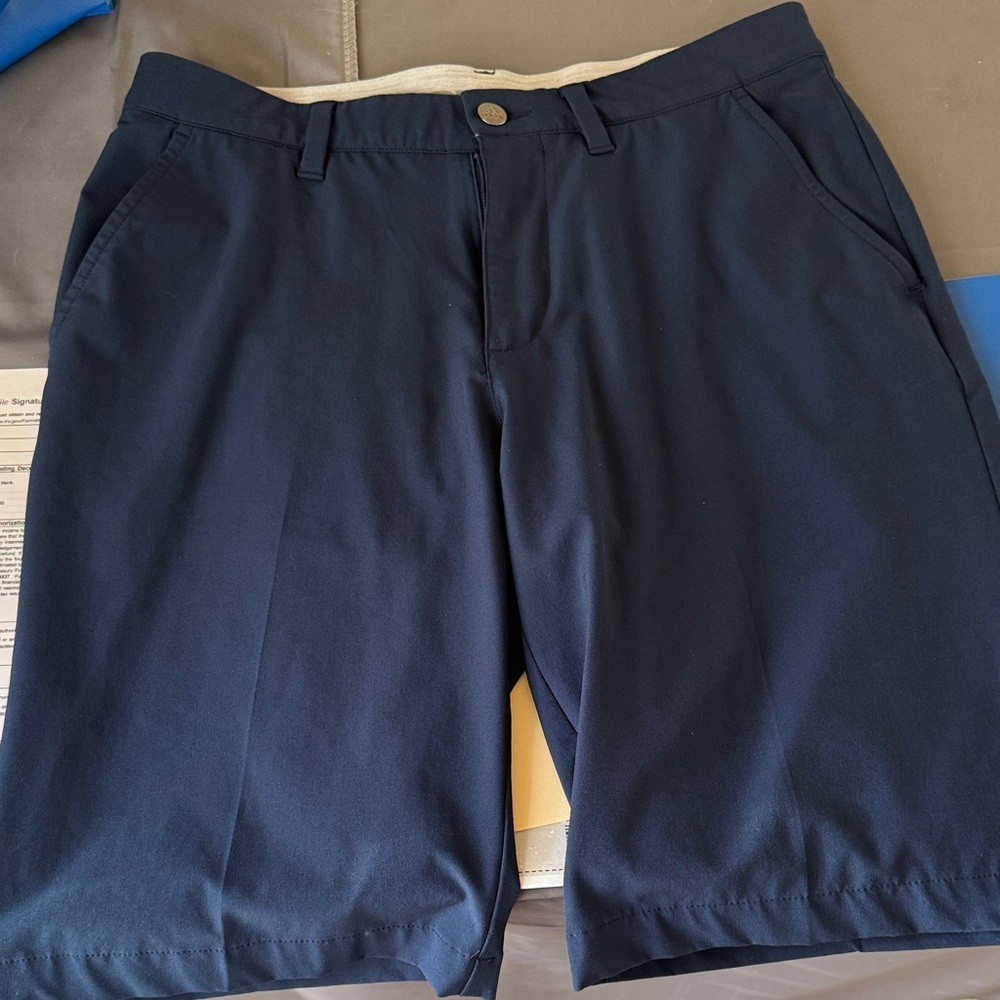 Men’s Adidas golf shorts